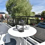 Moa Place - Christchurch Holiday Homes